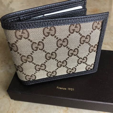 gucci slim wallet imprint for men|Gucci trifold wallet for men.